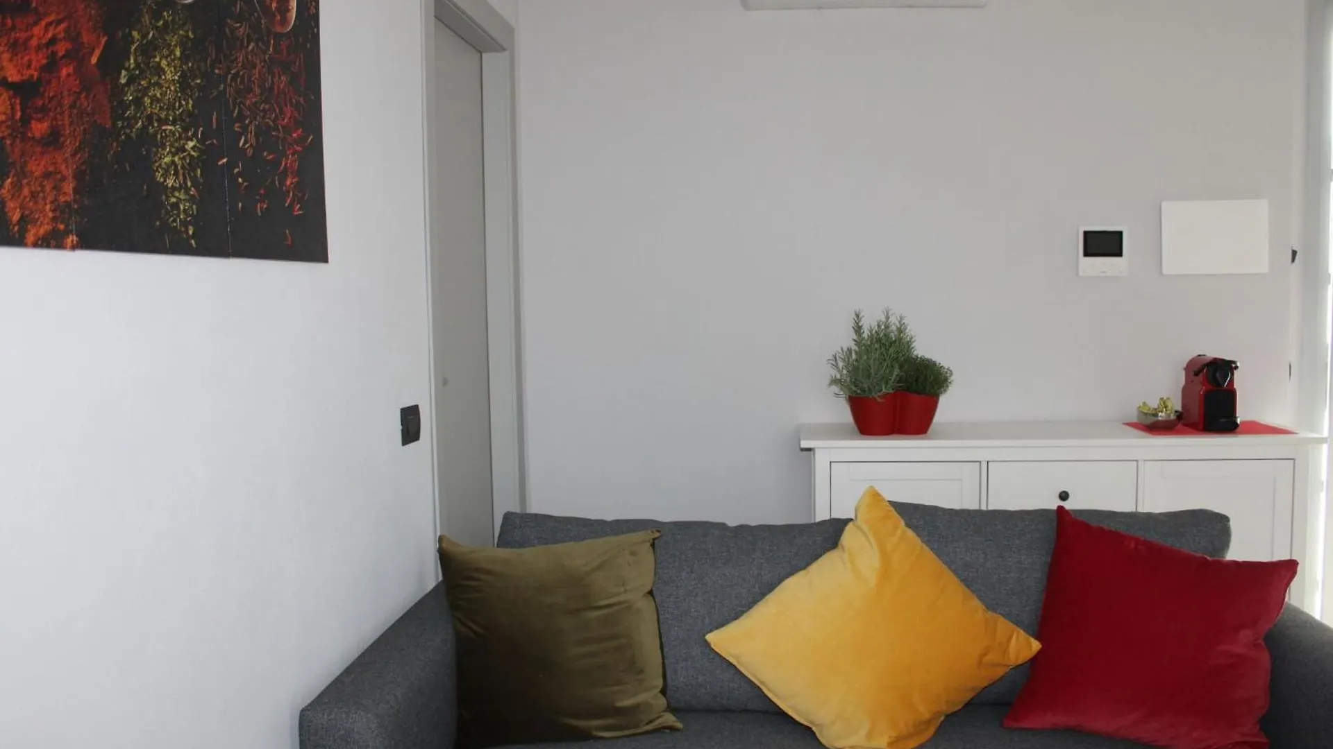 La Luna Blu Malpensa Appartamento Papaveri Somma Lombardo Apartment